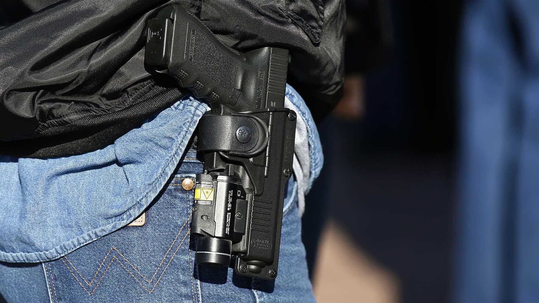 Concealed guns allowed onto Arizona school campuses